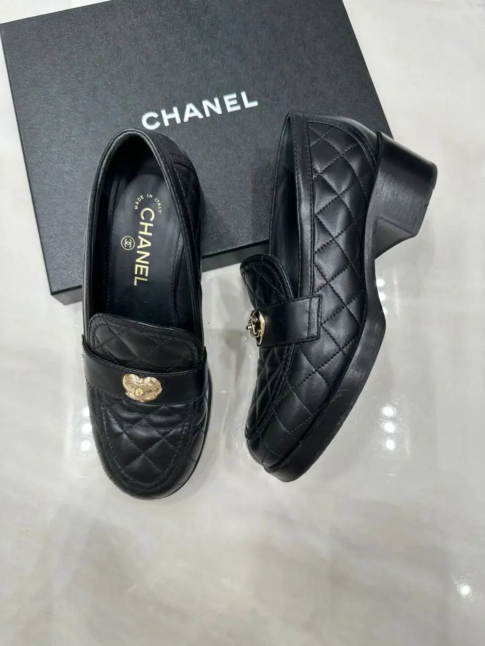 Chanel 23C Paris–Monte Carlo Quilted CC Heart Loafers Sz.39